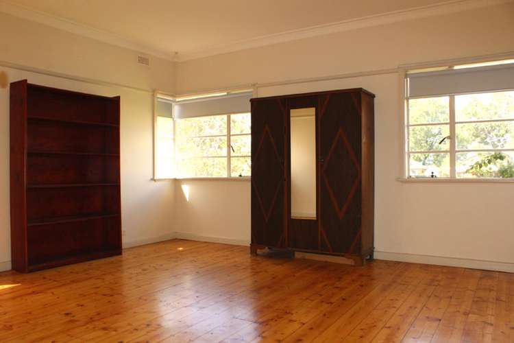 Fifth view of Homely house listing, 52 Couch Street, Sunshine VIC 3020