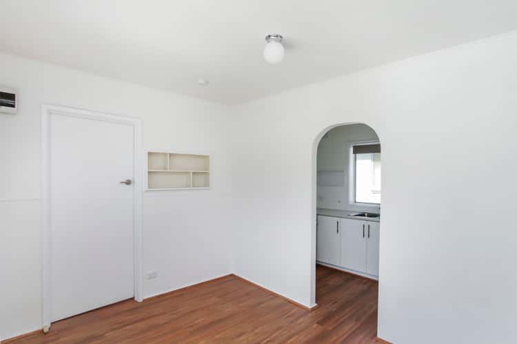 Third view of Homely flat listing, 5/6 Ridley Street, Albion VIC 3020