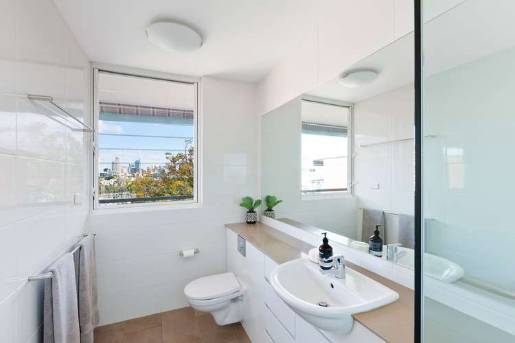 Sixth view of Homely apartment listing, 27/52 Darling Point Road, Darling Point NSW 2027