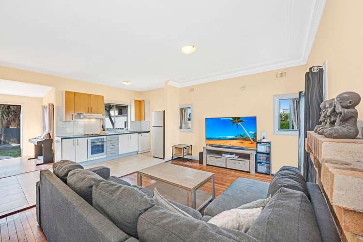 Fifth view of Homely house listing, 123 Ocean Parade, Blue Bay NSW 2261