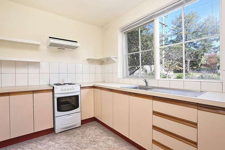Third view of Homely unit listing, 2/10 King Street, Balwyn VIC 3103