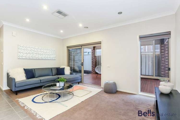 Sixth view of Homely house listing, 5 Ridgegreen View, Caroline Springs VIC 3023