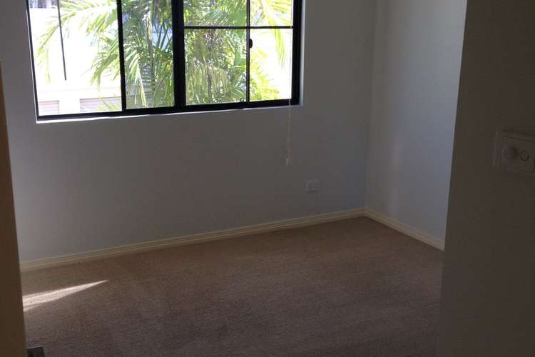 Fifth view of Homely unit listing, 12/287-291 The Esplanade, Cairns City QLD 4870