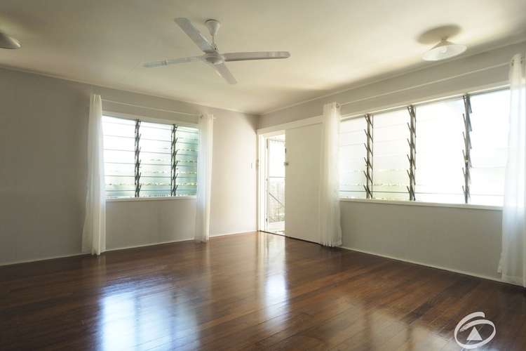 Fourth view of Homely unit listing, 4/81 Digger Street, Cairns North QLD 4870