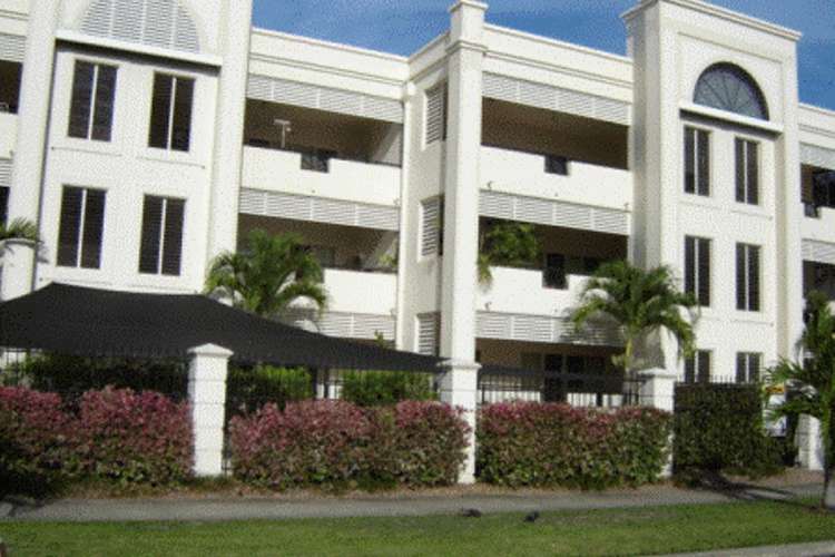 Main view of Homely unit listing, 2/304-310 Lake Street, Cairns North QLD 4870