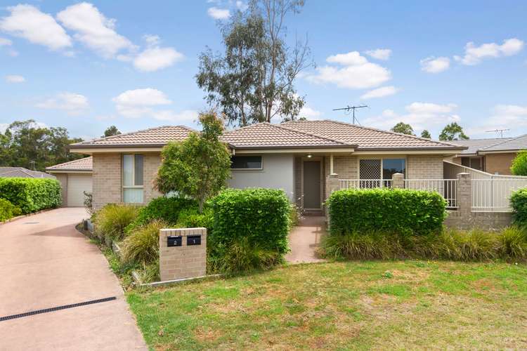 Main view of Homely villa listing, 1/4 Pinetree Place, Ashtonfield NSW 2323