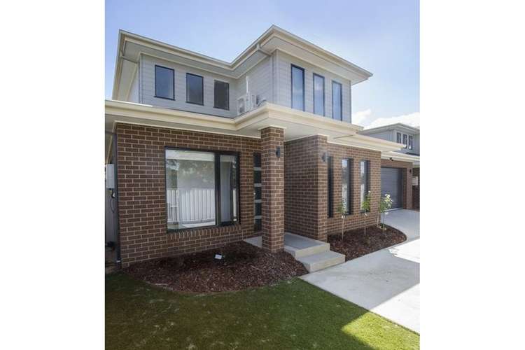 2/31 Booth Street, Golden Square VIC 3555