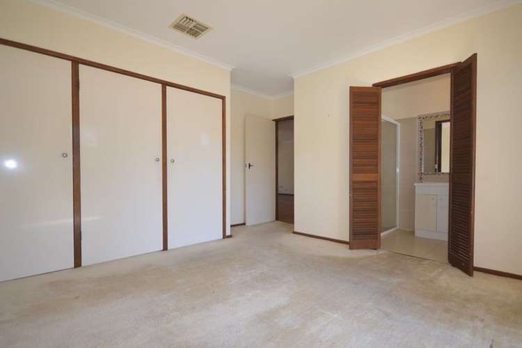 Fourth view of Homely house listing, 2 Herbert Avenue, Kennington VIC 3550