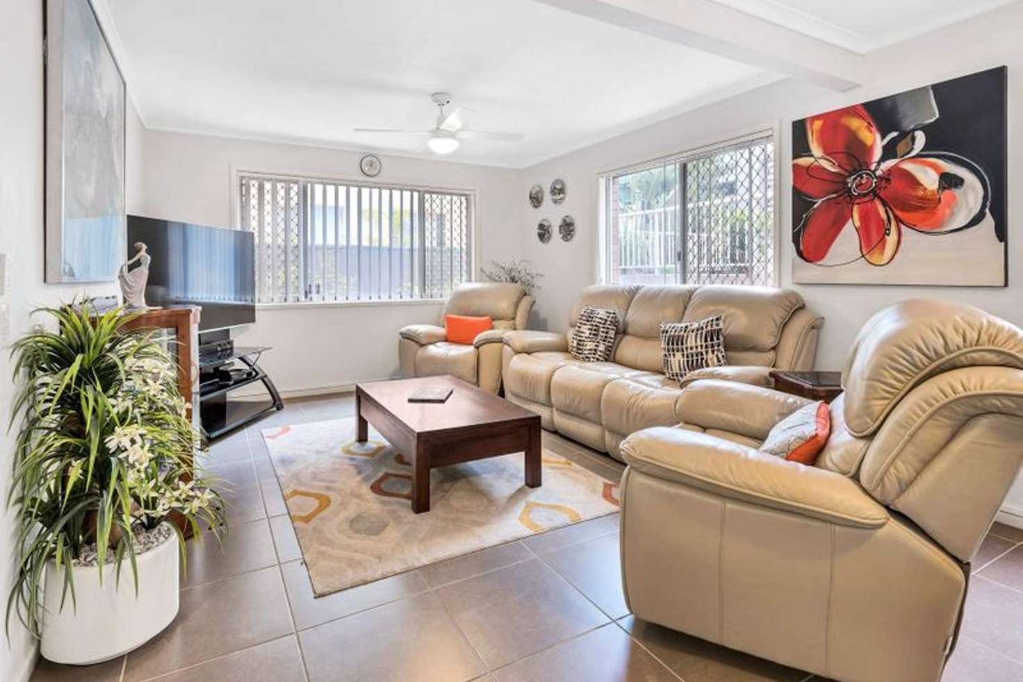 Main view of Homely apartment listing, 2/11 Illawong Street, Chevron Island QLD 4217