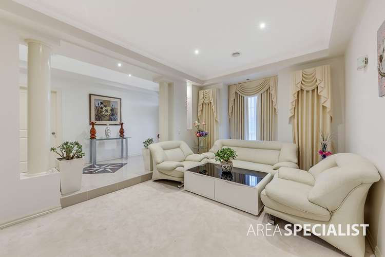 Fourth view of Homely house listing, 10 Evergreen Court, Taylors Hill VIC 3037
