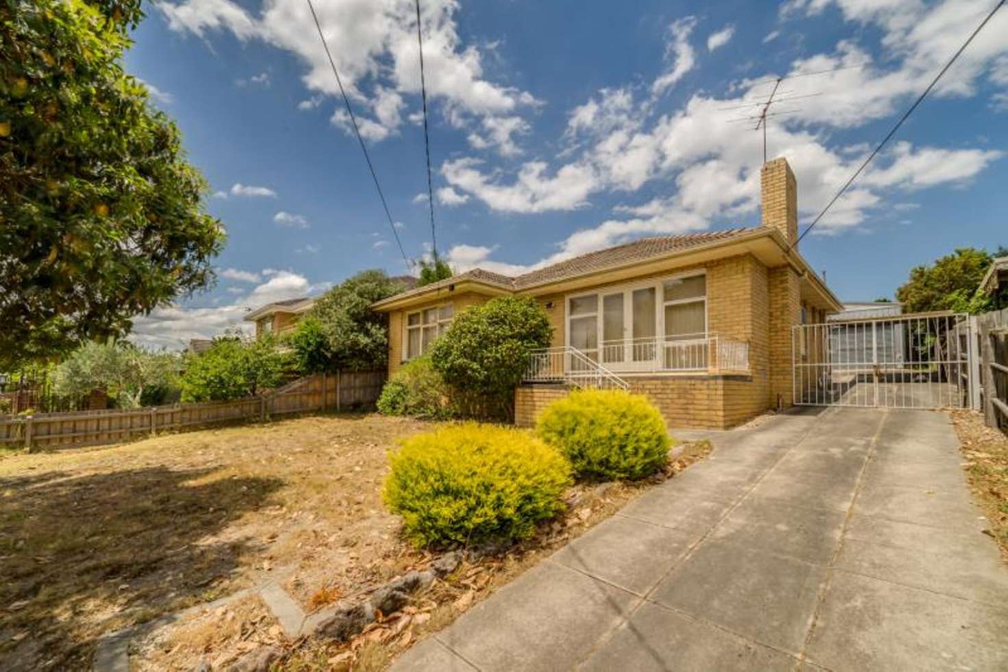 Main view of Homely house listing, 10 Robinson Grove, Bulleen VIC 3105