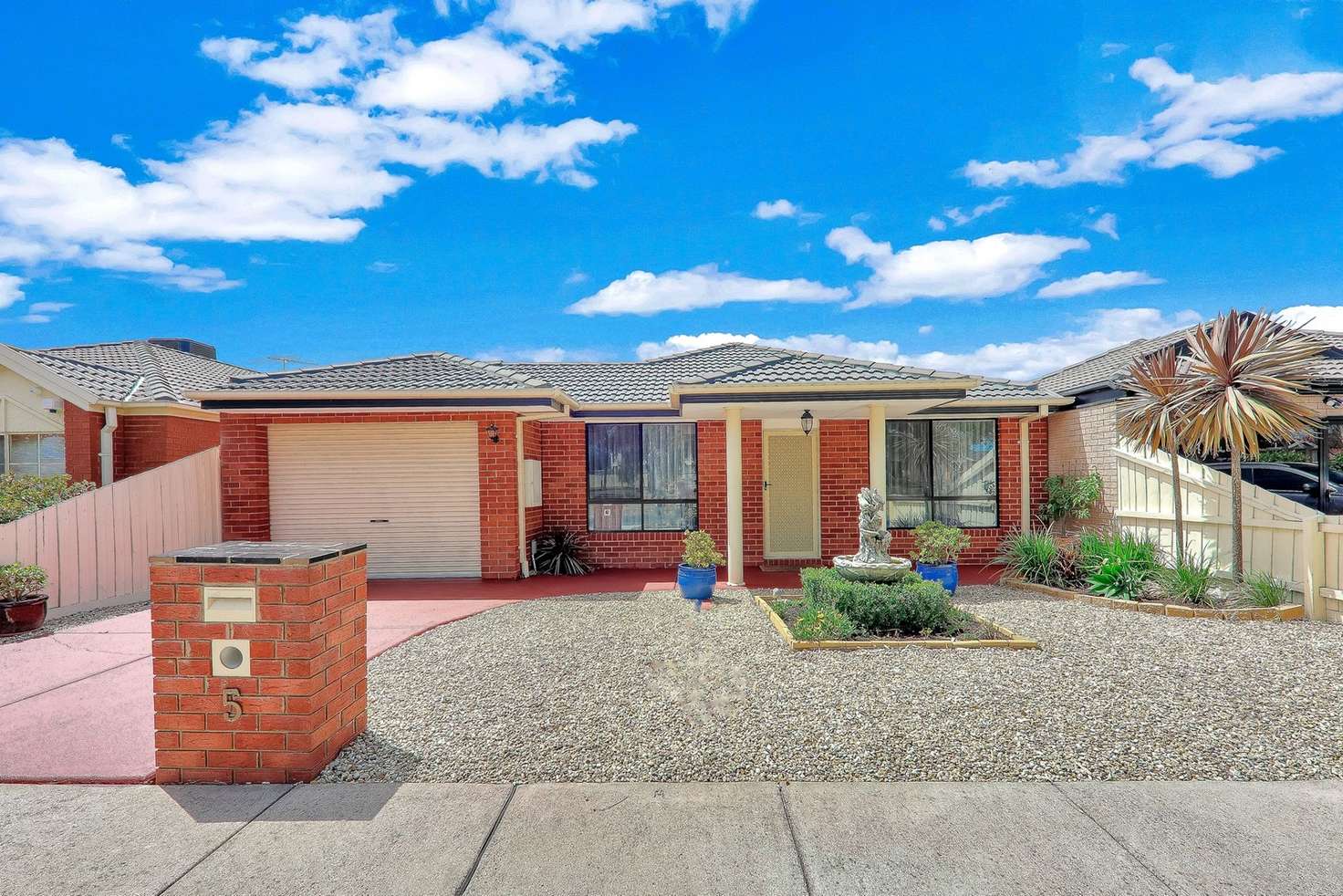 Main view of Homely house listing, 5 Donvale Avenue, Roxburgh Park VIC 3064