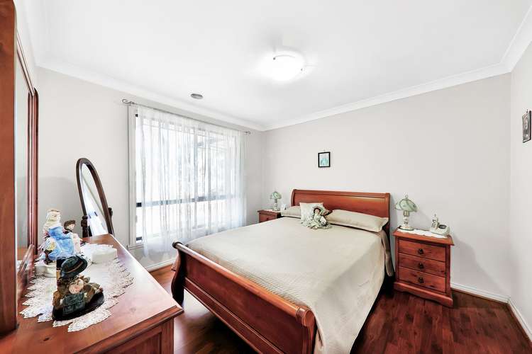 Fifth view of Homely house listing, 5 Donvale Avenue, Roxburgh Park VIC 3064