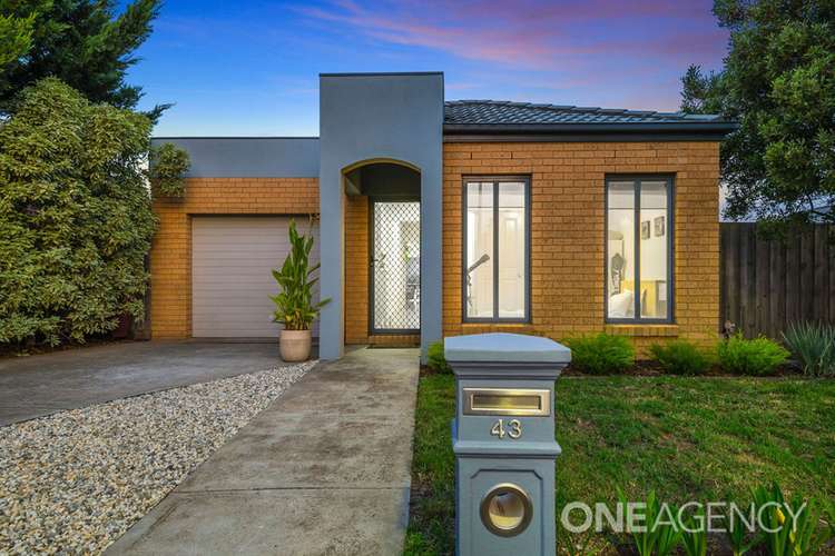 Second view of Homely house listing, 43 Murdoch Court, Sunbury VIC 3429