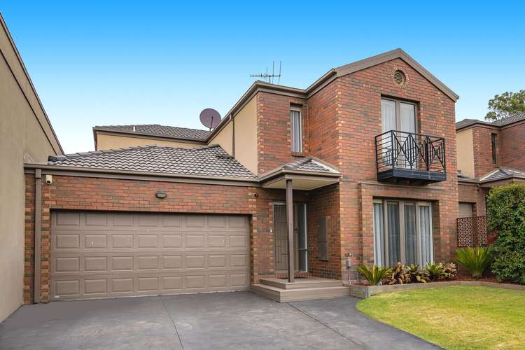 4 Stevens Close, Roxburgh Park VIC 3064