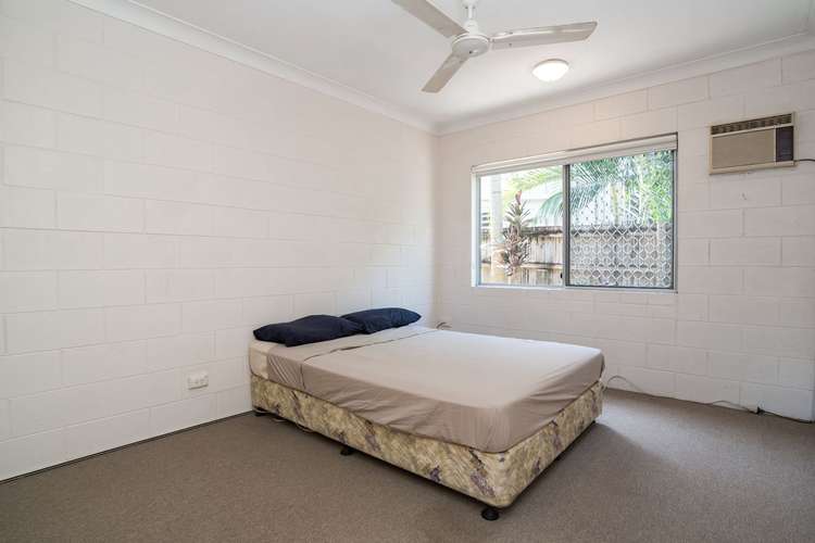 Fourth view of Homely unit listing, 2/239-241 Lyons Street, Westcourt QLD 4870