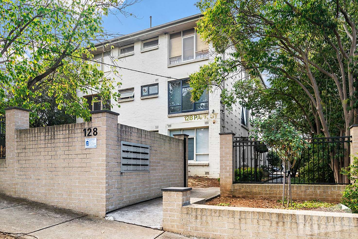 Main view of Homely apartment listing, 5/128 Park Street, Moonee Ponds VIC 3039
