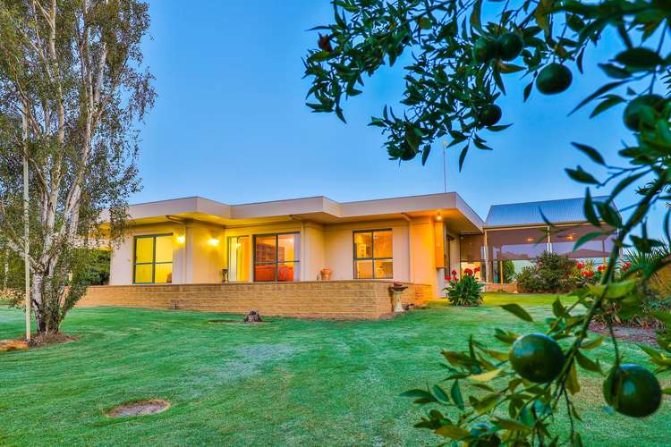 6472 Sturt Highway, Trentham Cliffs NSW 2738