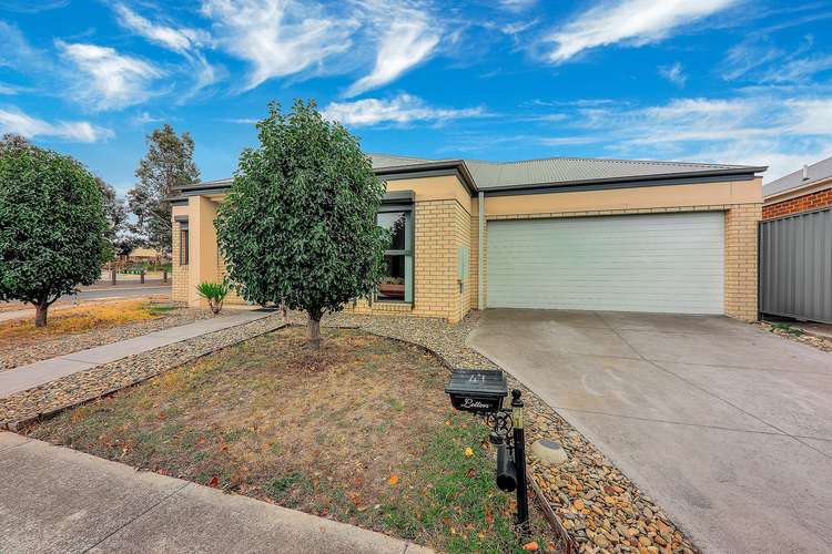 Second view of Homely house listing, 41 Kinglake Crescent, Craigieburn VIC 3064