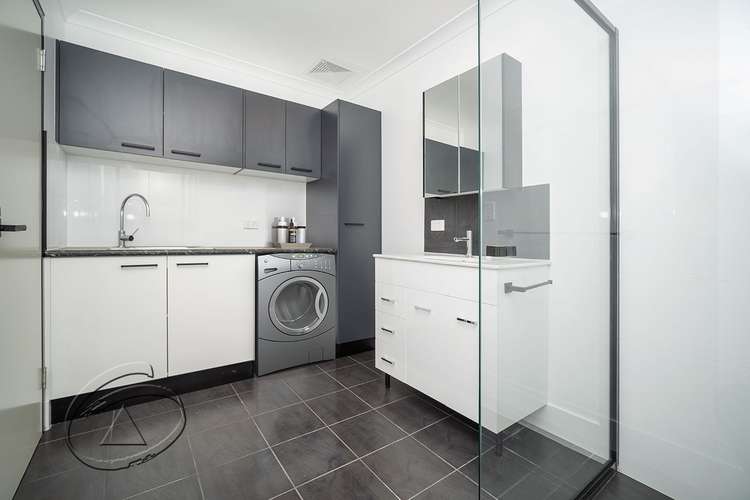 Sixth view of Homely unit listing, 1/4 Taylor Street, Araluen NT 870