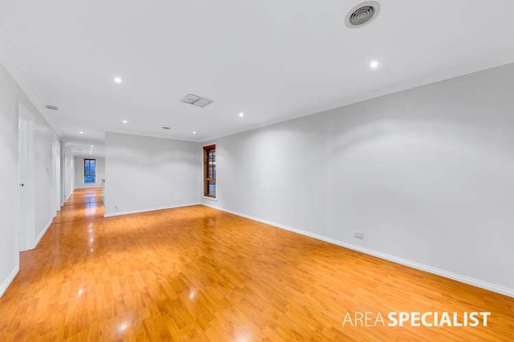Fifth view of Homely house listing, 4 Manna Court, Delahey VIC 3037