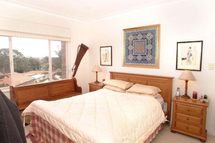 Fifth view of Homely apartment listing, 2/5 Balfour Street, Greenwich NSW 2065