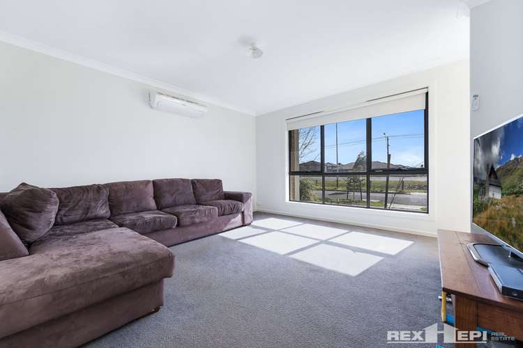Second view of Homely townhouse listing, 15 Kosciuszko Circuit, Clyde VIC 3978