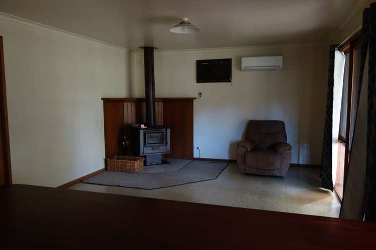 Fifth view of Homely house listing, 40 Bucknall Street, Carisbrook VIC 3464