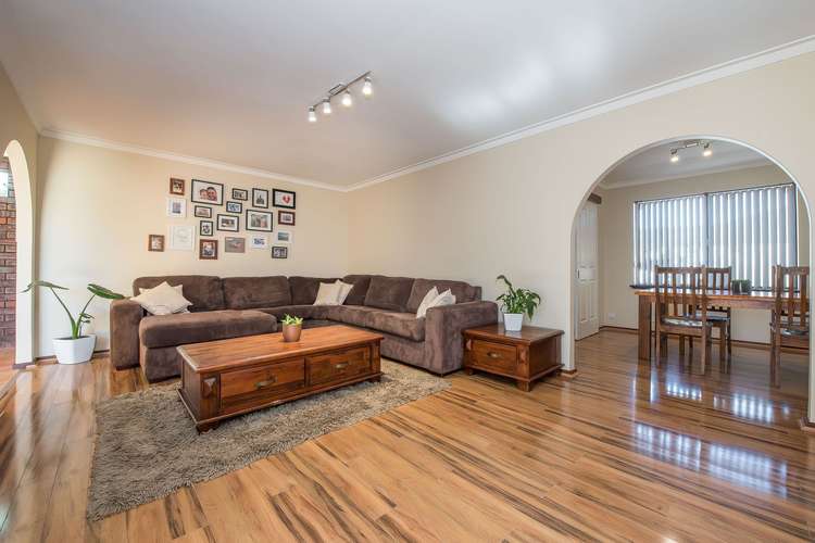 Second view of Homely house listing, 2 Marlin Place, Beldon WA 6027