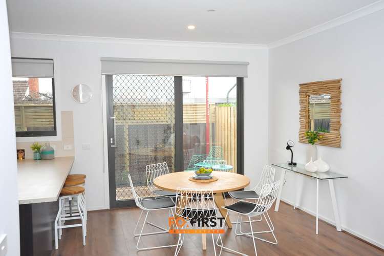 Third view of Homely townhouse listing, Room 4/2/11 Franklin Court, Frankston VIC 3199