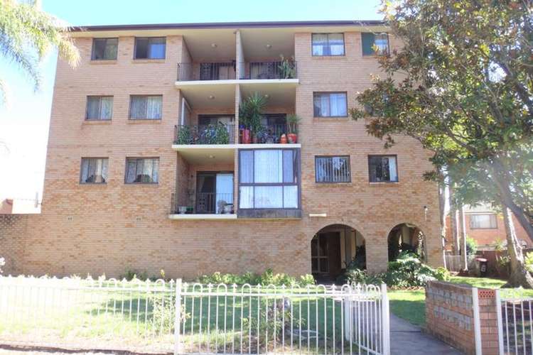 Main view of Homely unit listing, 1/9-11 Wilde Street, Carramar NSW 2163