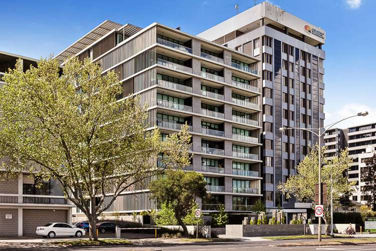 Second view of Homely apartment listing, 212/70 Queens Road, Melbourne VIC 3004