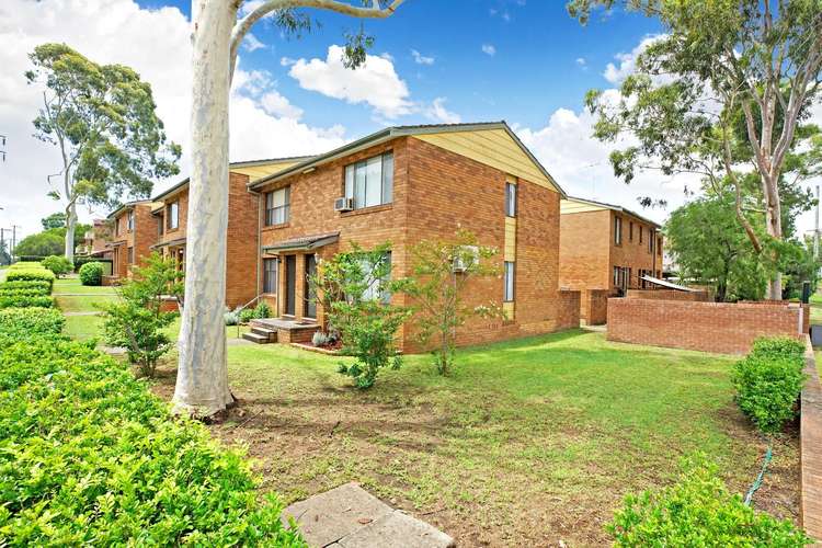 Main view of Homely townhouse listing, 20/2-8 Kazanis Court, Werrington NSW 2747