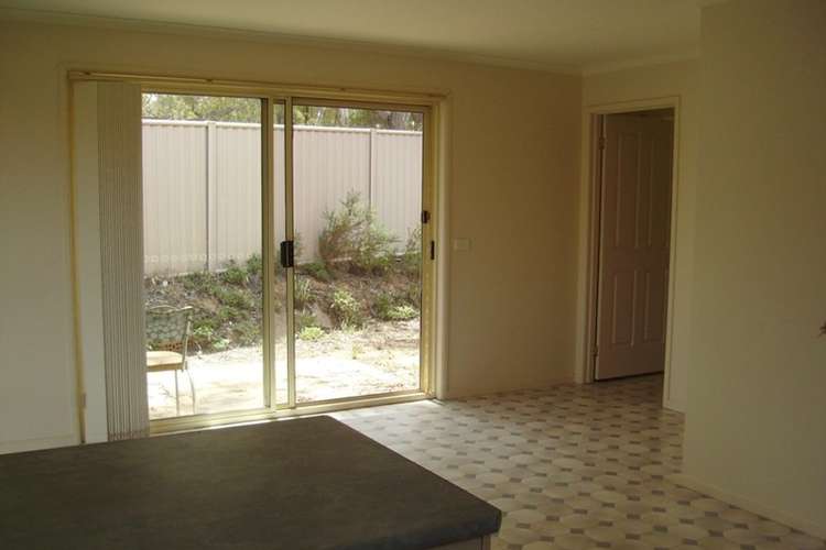 Fourth view of Homely house listing, 2 Commins Place, Flora Hill VIC 3550