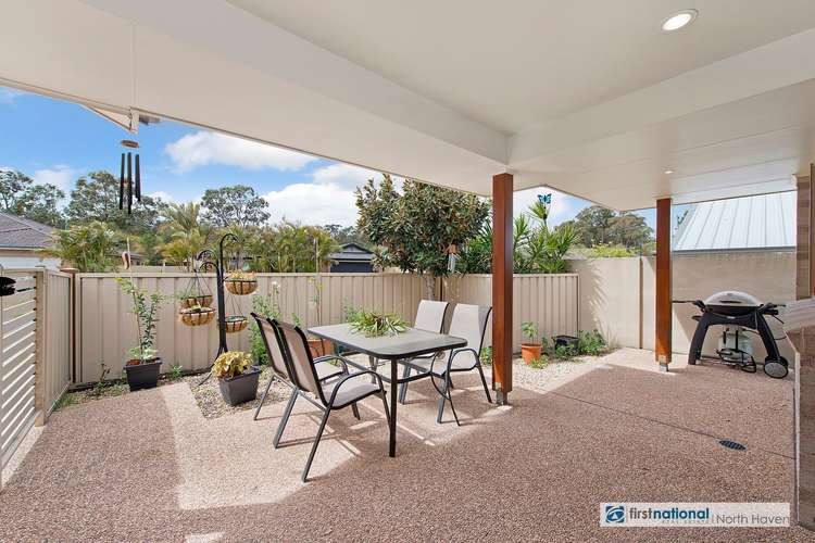 1/5 Bain Place, Bonny Hills NSW 2445