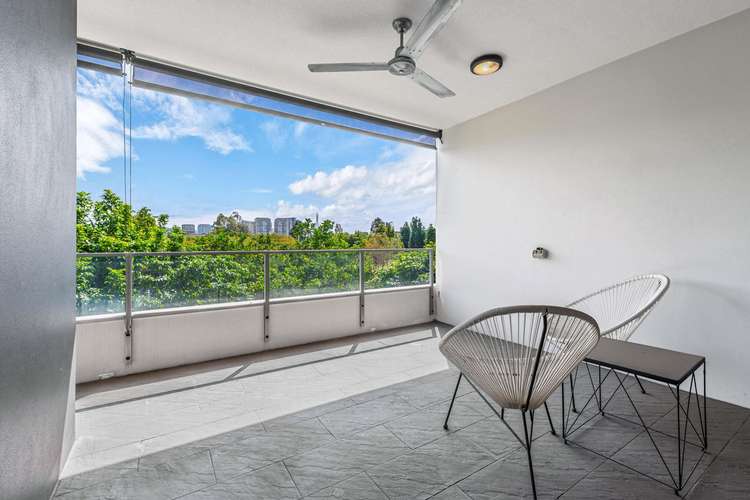 Main view of Homely unit listing, 20/18 Riverbend Place, Bulimba QLD 4171