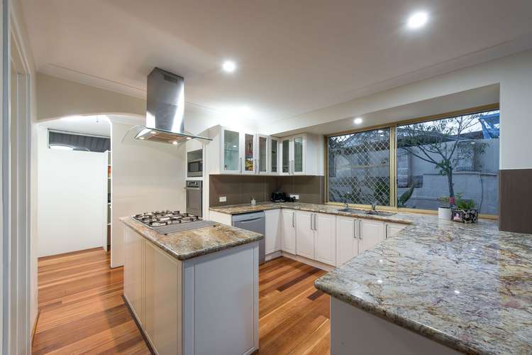 Fourth view of Homely house listing, 9 Alan Court, Beldon WA 6027