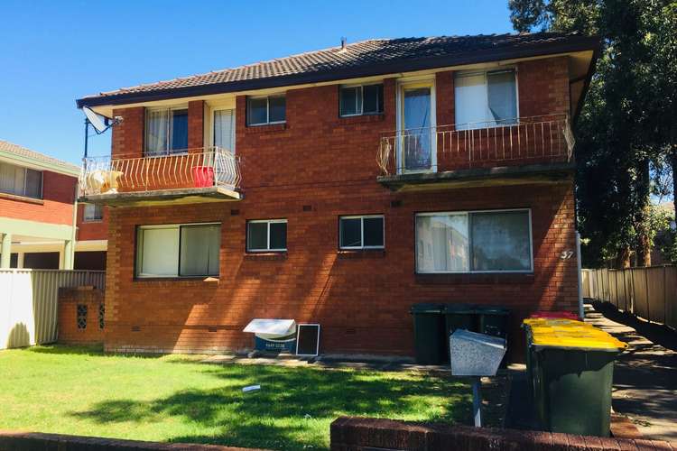 Main view of Homely unit listing, 1/37 Oxford Street, Merrylands NSW 2160