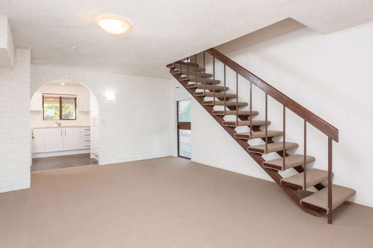 Main view of Homely townhouse listing, 1/37 Markwell Avenue, Surfers Paradise QLD 4217