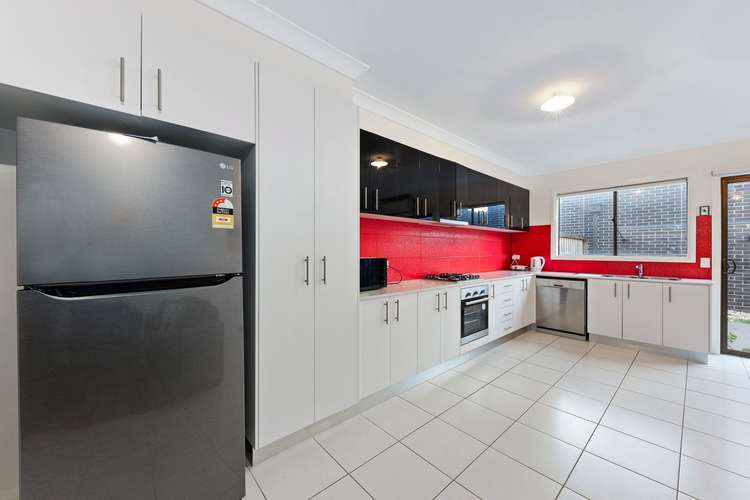Fifth view of Homely townhouse listing, 5 Armstrong Walk, Fraser Rise VIC 3336
