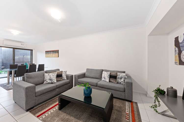 Seventh view of Homely townhouse listing, 5 Armstrong Walk, Fraser Rise VIC 3336
