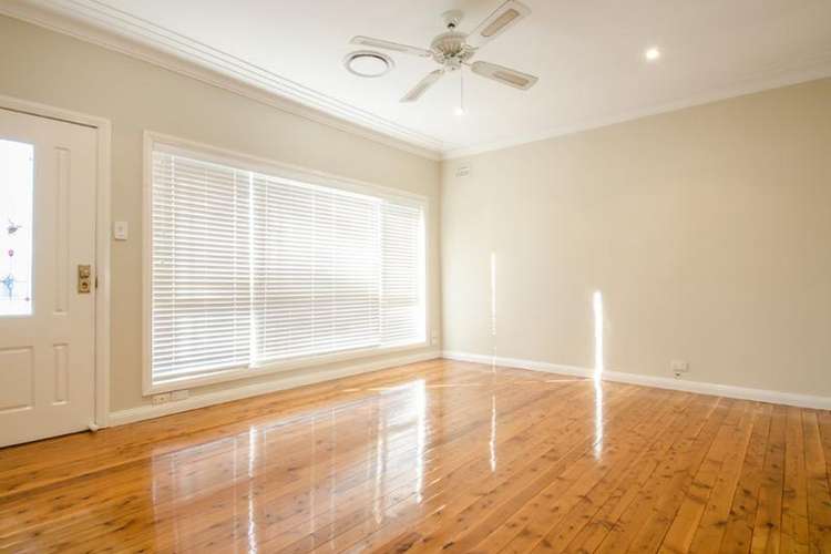 Second view of Homely house listing, 8 Elizabeth Crescent, Kingswood NSW 2747