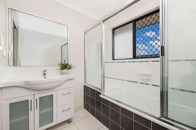 Fifth view of Homely house listing, 2 Richfield Court, Deeragun QLD 4818