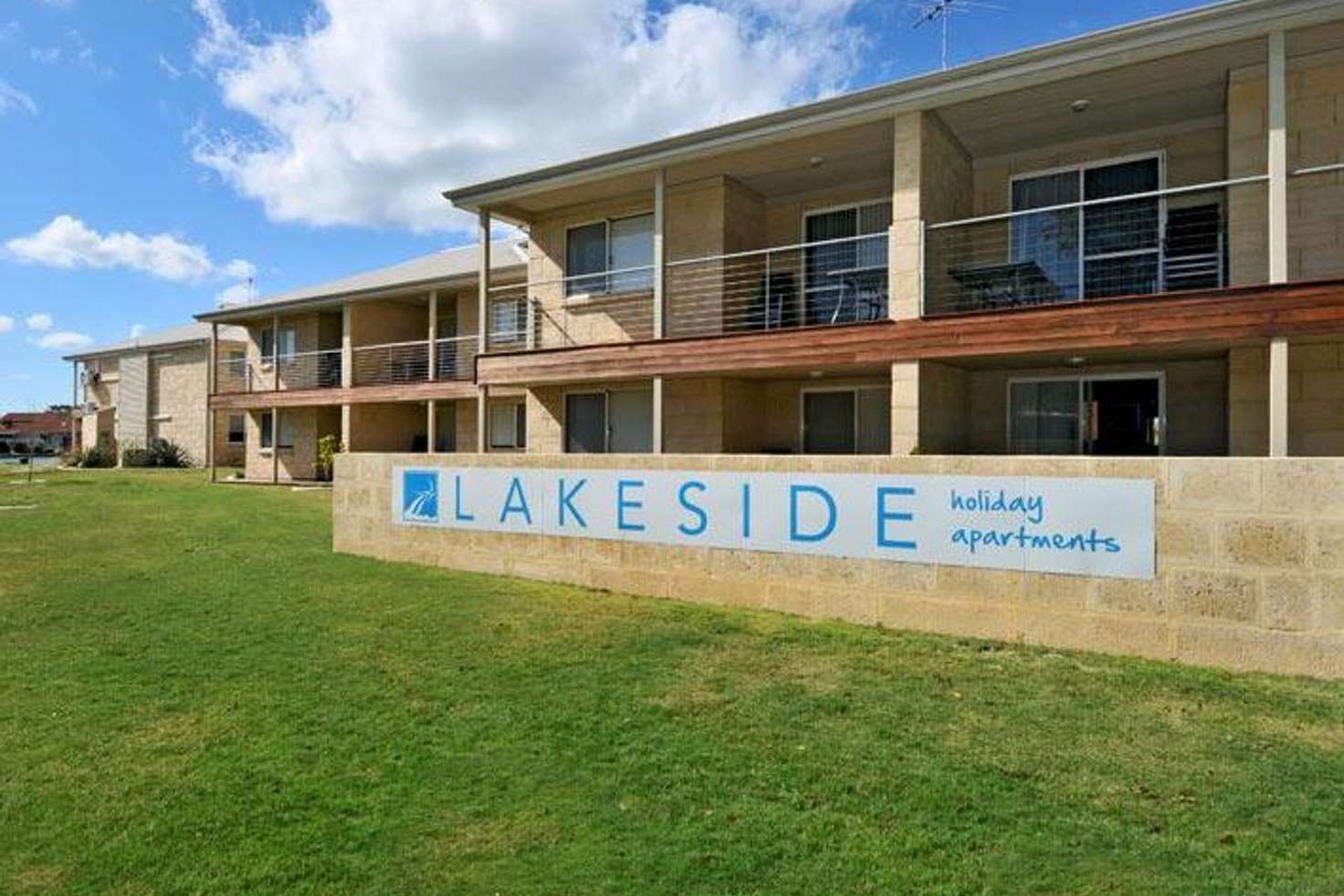 Main view of Homely apartment listing, 6/1 Lakes Crescent, South Yunderup WA 6208