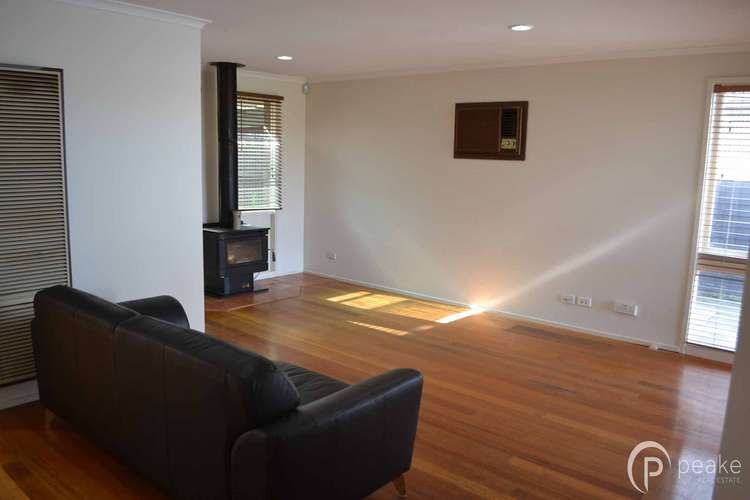 Second view of Homely house listing, 32 Saxonwood Drive, Narre Warren VIC 3805