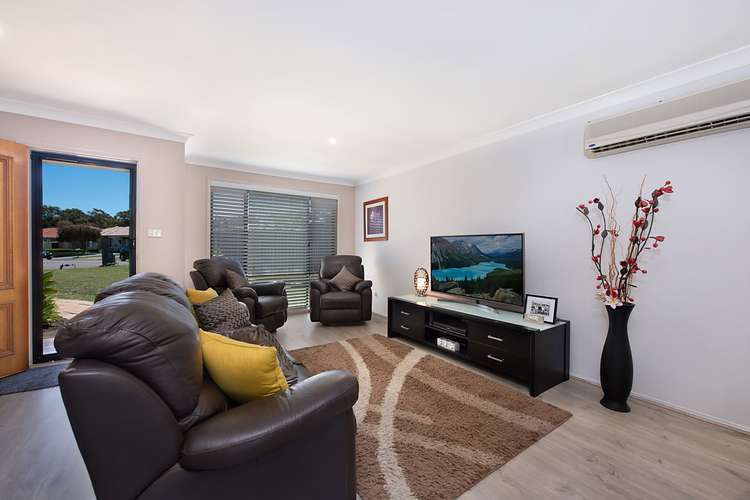 Fourth view of Homely house listing, 7 Harold Close, Bateau Bay NSW 2261