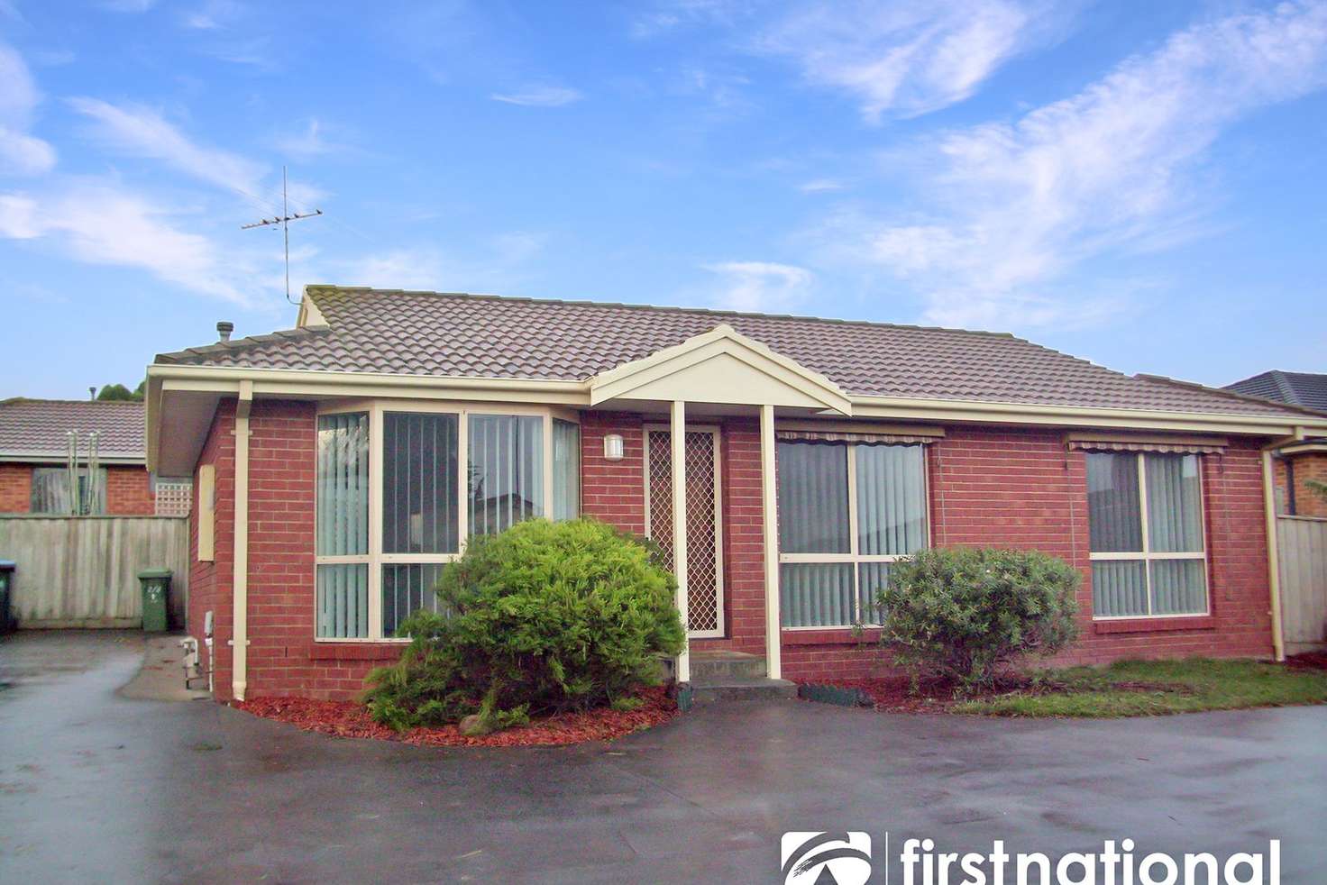 Main view of Homely unit listing, 2/8 Palm Way, Narre Warren South VIC 3805