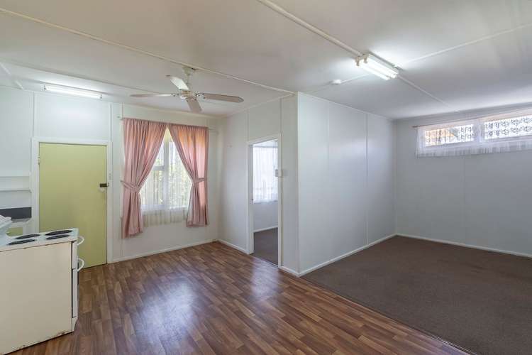 Third view of Homely unit listing, 2/4A Archbold, Long Jetty NSW 2261