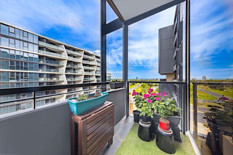 Third view of Homely apartment listing, 809/74 Queens Road, Melbourne VIC 3000
