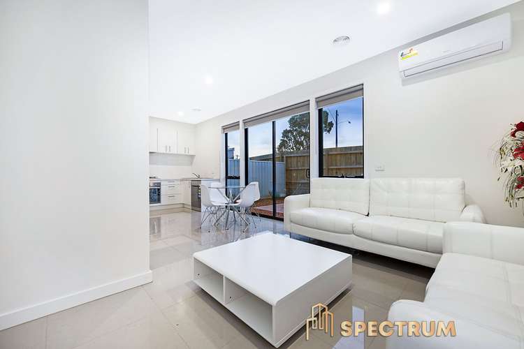 Fifth view of Homely unit listing, 17 Autumn Crescent, Carrum Downs VIC 3201